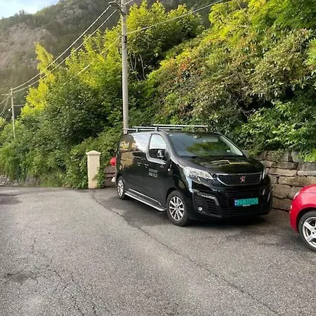 Lejlighed Romslig I Sandviken Bergen