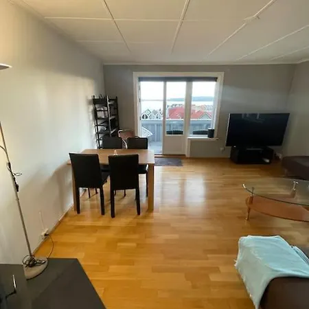 Romslig I Sandviken Apartment Bergen